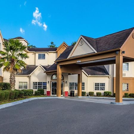 Red Roof Inn Plus+ & Suites Savannah - I-95 Экстерьер фото